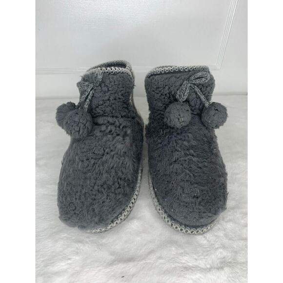 Womens Gray Sherpa Fleece Bootie Slippers With Pom-Poms & Sheep Print Backing - Picture 2 of 8